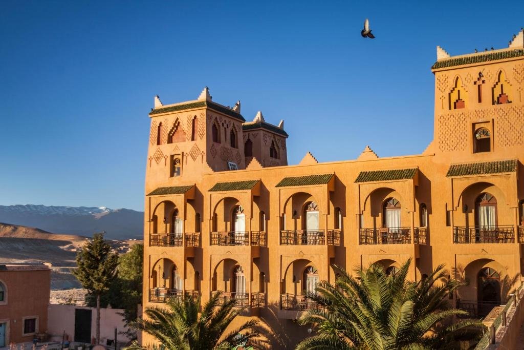 Palais Asmaa - Kasbah exterior at sunset